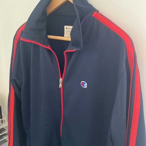 Champion front zipper athletic apparel sweater shirt pockets windbreaker - Picture 4 of 9